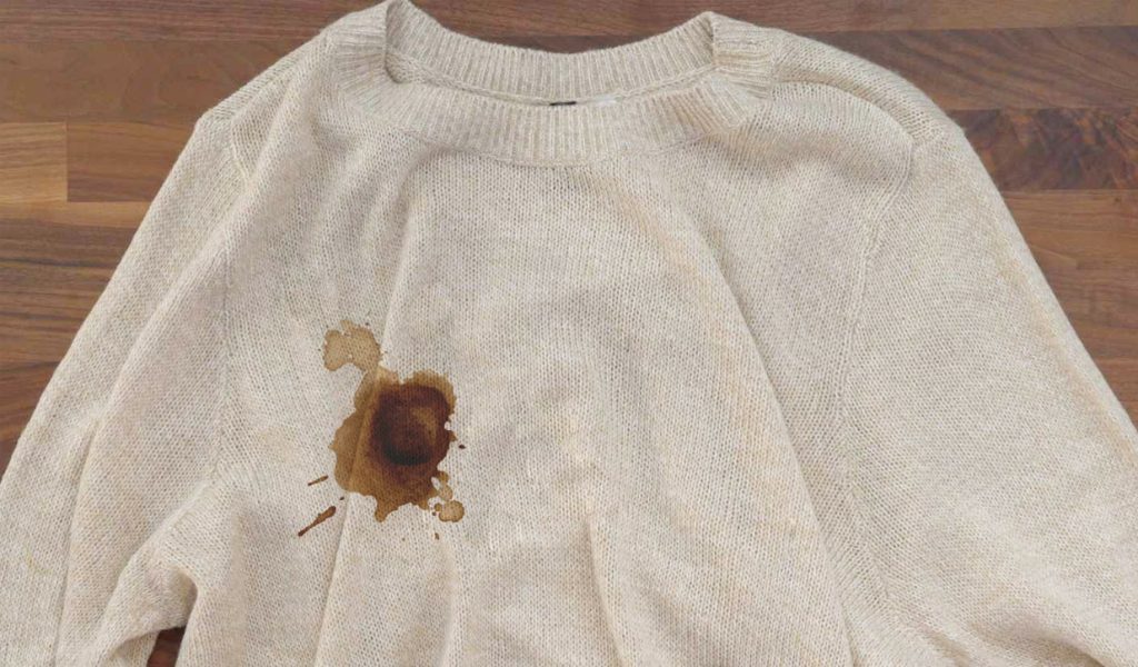 Stain on a wool sweater - How to wash woollens properly