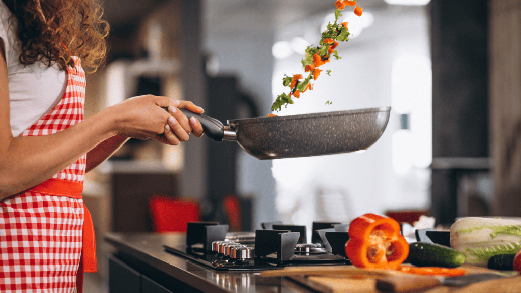 Cloud kitchen is one of the best business ideas for women